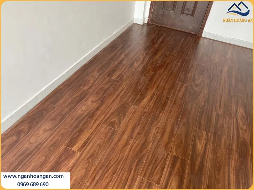 Sàn Gỗ Công Nghiệp Việt Nam Morser MC136 Dày 8mm