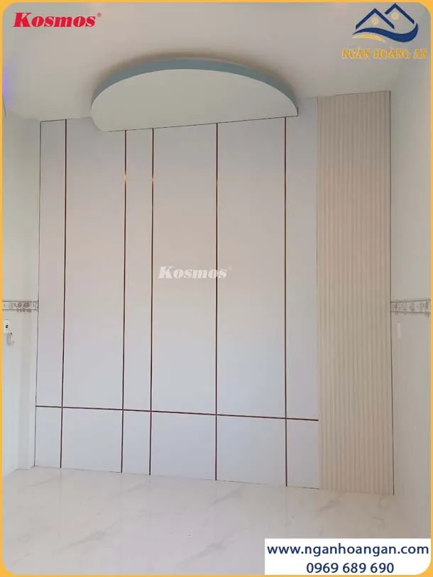Tấm Ốp Tường Sợi Than Tre Kosmos Vân Vải Trắng TT-821