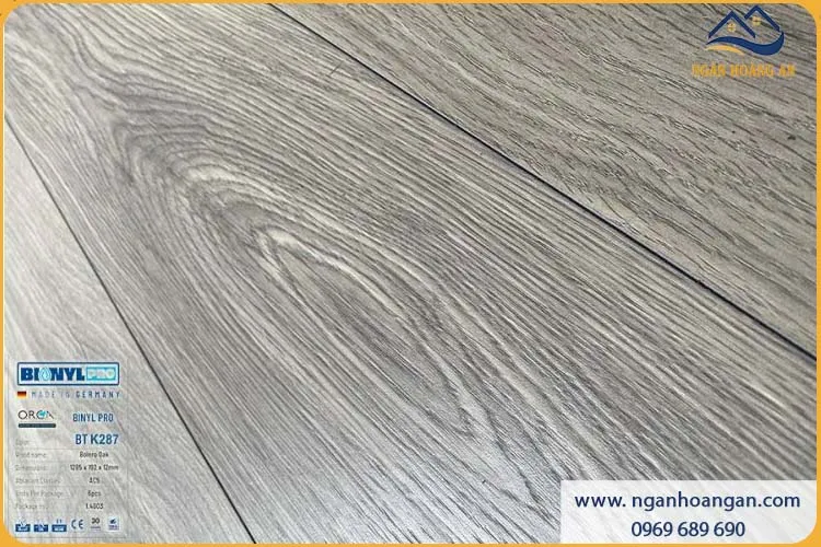 Sàn Gỗ Công Nghiệp Cốt Đen Binyl Đức BT K287 Dày 12mm
