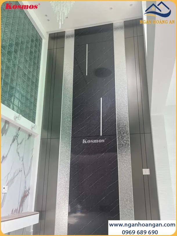 Tấm Ốp Than Tre Sóng Nước PET Bạc Kosmos TT-814