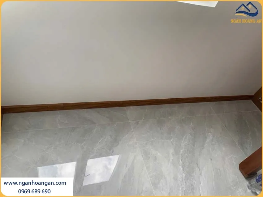 Len Chân Tường Nhựa PVC Giả Gỗ Morser PVC753 Cao 75mm