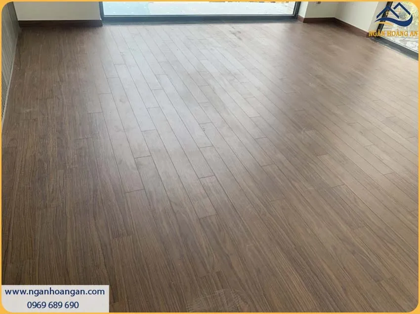 Sàn Gỗ Công Nghiệp Malaysia Robina W15 12mm 