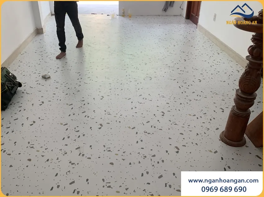 Sàn Dán Keo Vân Đá Mài Terrazzo MSFloor 22106 Dày 2mm