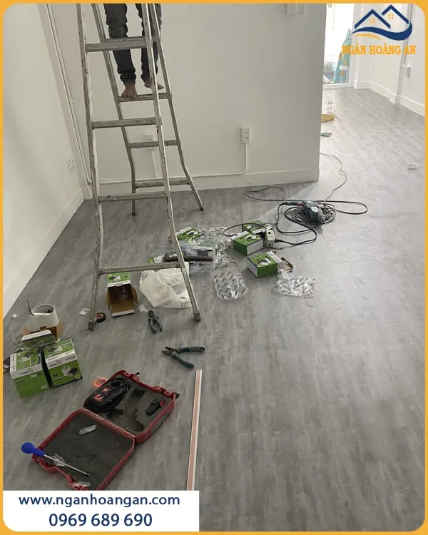 Tấm Lót Sàn Dán Keo Giả Bê Tông MSFloor 22107 Dày 2mm