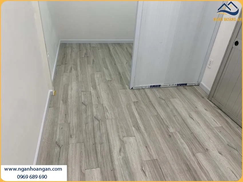 Sàn Gỗ Công Nghiệp Charmwood E862 8mm