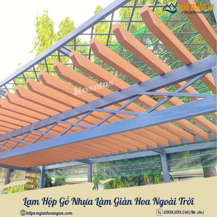 Lam Hộp Gỗ Nhựa Làm Giàn Hoa Ngoài Trời