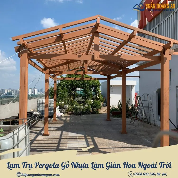 Lam Trụ Pergola Gỗ Nhựa Làm Giàn Hoa Ngoài Trời