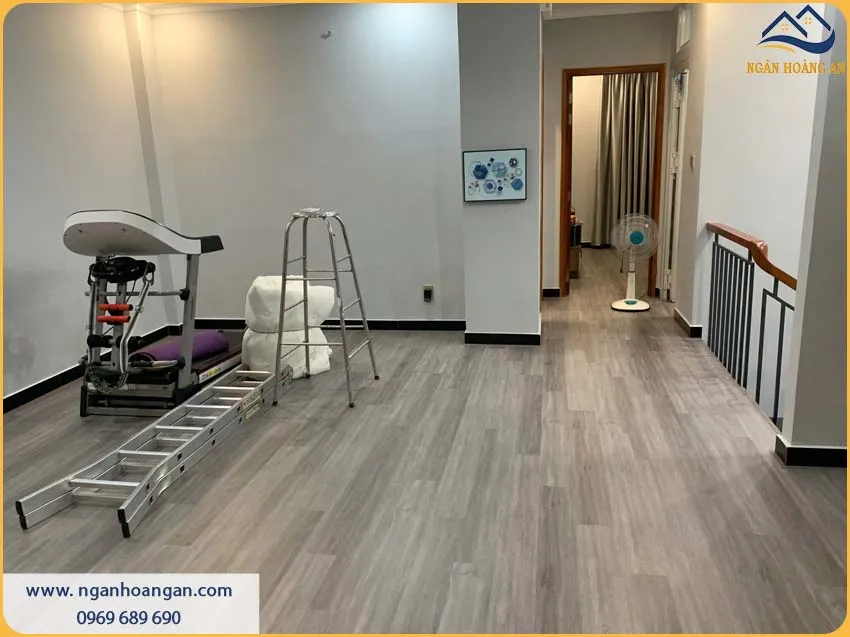 Thi Công Sàn Nhựa Giả Gỗ Cho Căn Hộ