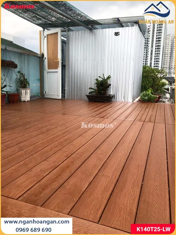 Sàn Gỗ Nhựa Ngoài Trời Composite Chịu Được Thời Tiết Khắc Nghiệt