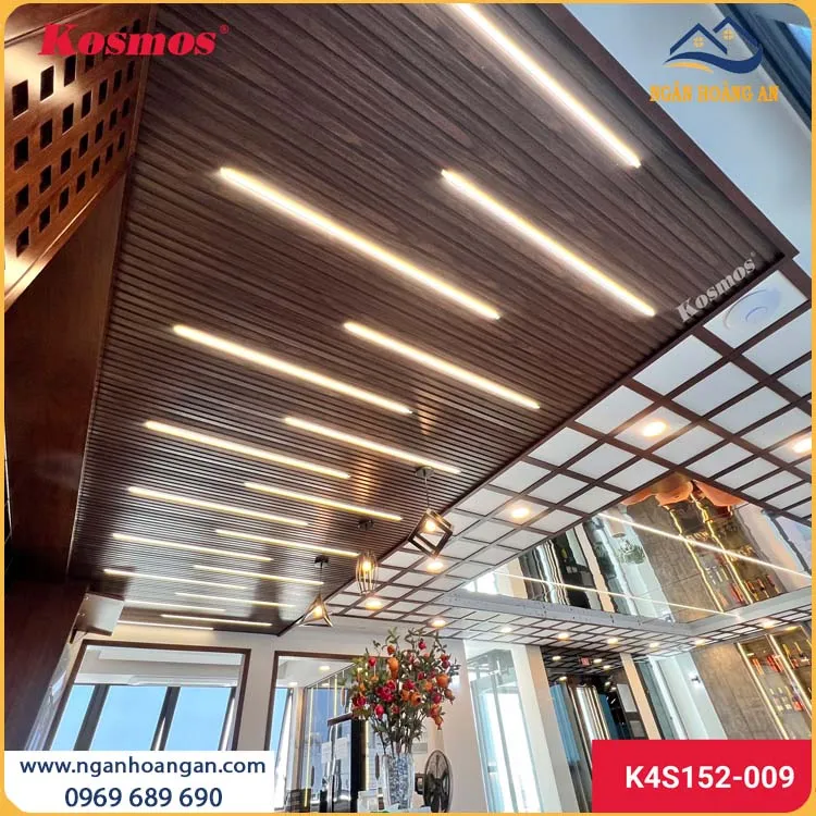 Ốp Trần Lam Sóng Giả Gỗ Vân Tự Nhiên Sang Trọng Cho Quán Cafe