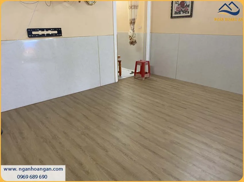 Ốp Tường Lamri Bằng Tấm Nhựa PVC Giả Vân Đá Cho Phòng Ngủ