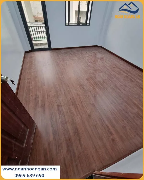 Lắp Đặt Len Chân Tường Vừa Tiết Kiệm Chi Phí Vừa Có Độ Bền Cao