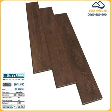 Sàn Gỗ Công Nghiệp Binyl Đức BT8633 Cốt Đen Dày 12mm