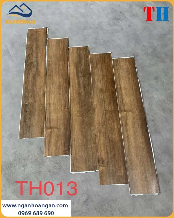 Sàn Nhựa Giả Gỗ Tự Dán THFLoor TH013 Dày 2mm Sàn Nhựa Giả Gỗ Tự Dán THFLoor TH013 Dày 2mm