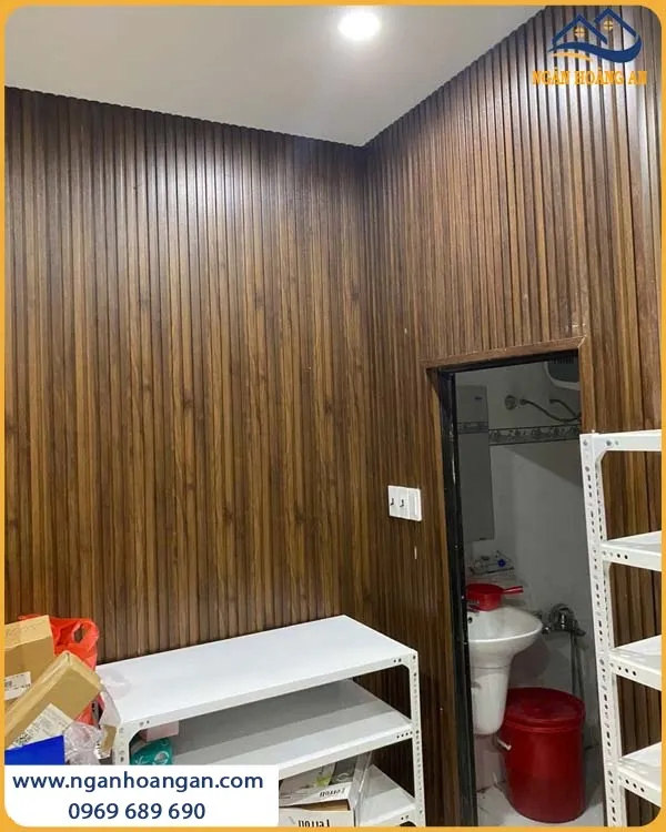 Thi Công Lam Sóng Giả Gỗ Tạo Điểm Nhấn Cho Không Gian