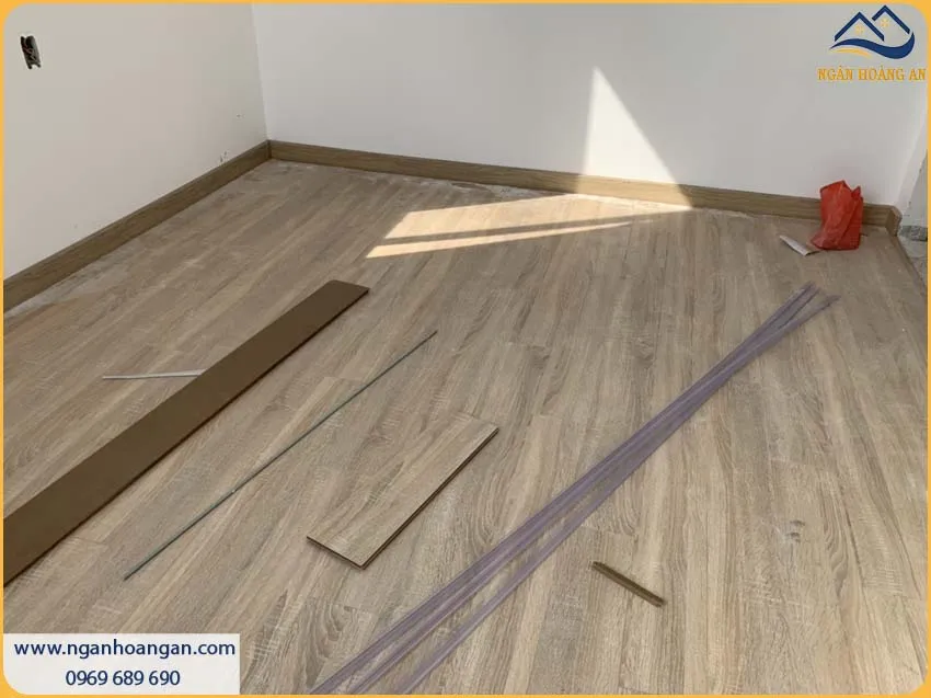 Ngân Hoàng An – Đơn Vị Lắp Đặt Sàn Gỗ Công Nghiệp Kosmos Hàng Đầu TPHCM