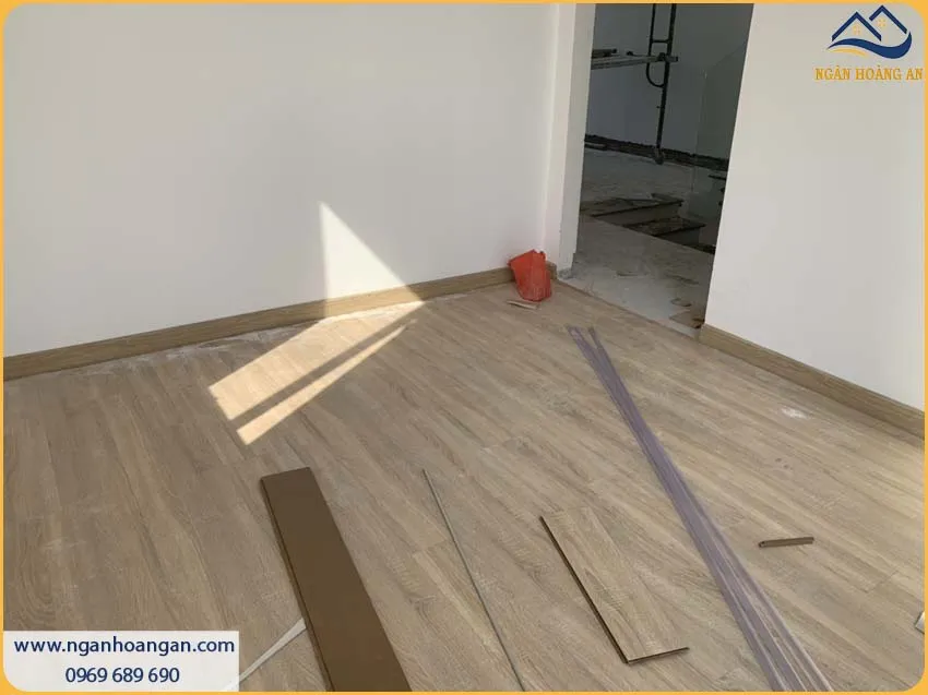 Tạo Điểm Nhấn Cho Ngôi Nhà Nhờ Thi Công Sàn Gỗ Kosmos