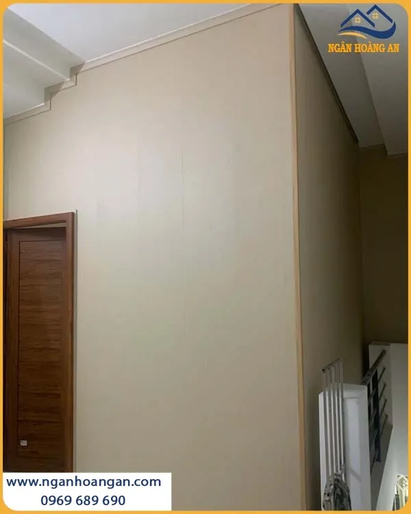 Khách Hàng Tại Quận 7 Rất Tin Dùng Vách Ngăn Hai Mặt Giả Gỗ Galawood