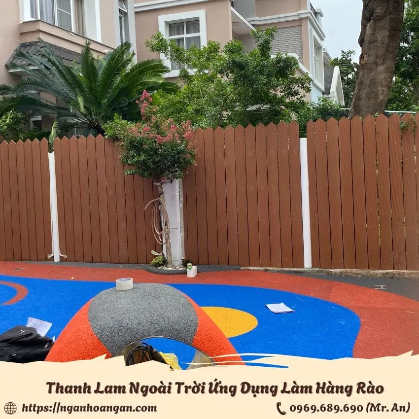 Hàng Rào Được Làm Bằng Thanh Đa Năng Gỗ Nhựa