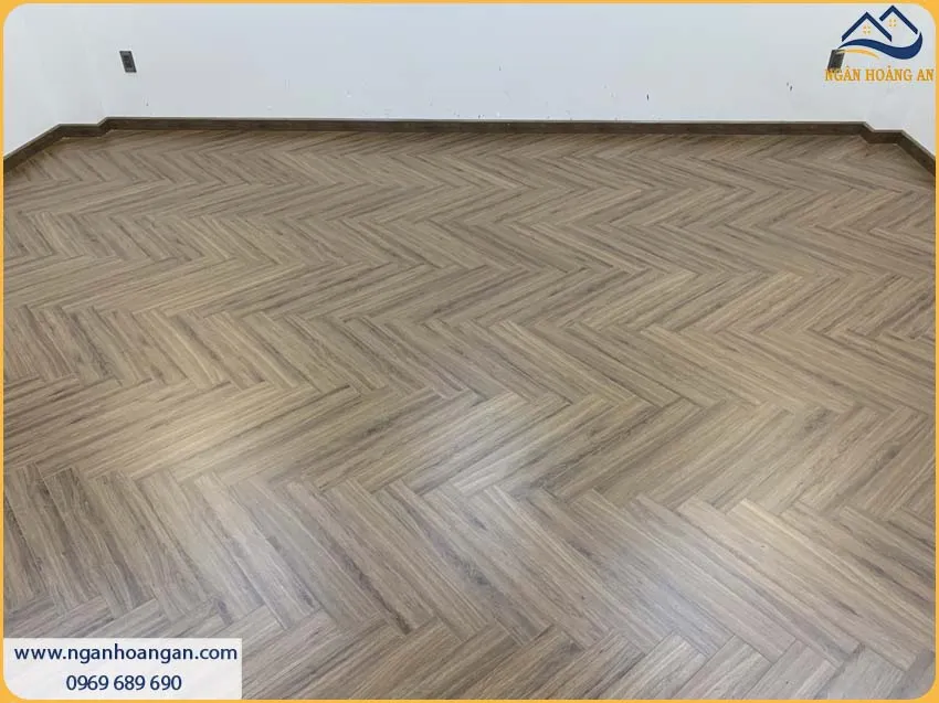 Lắp Đặt Len Chân Tường Vừa Tiết Kiệm Chi Phí Vừa Có Độ Bền Cao Lắp Đặt Len Chân Tường Vừa Tiết Kiệm Chi Phí Vừa Có Độ Bền Cao
