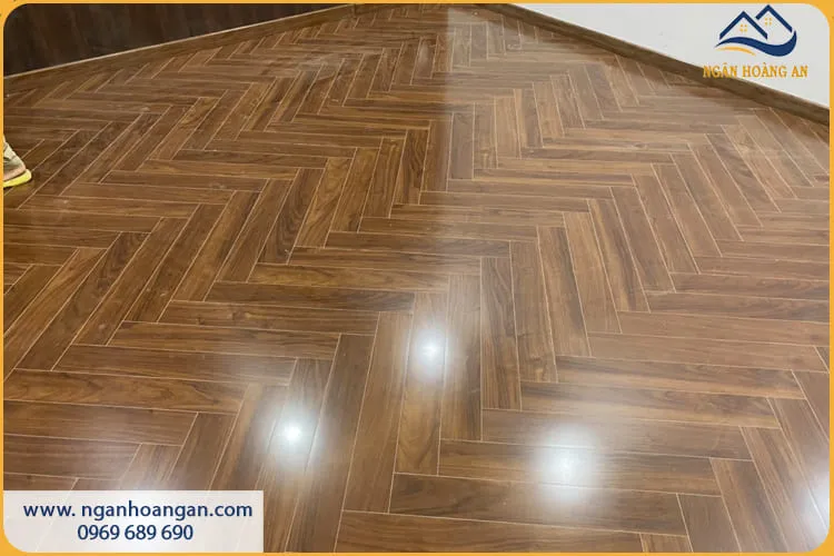 Lót Sàn Gỗ Xương Cá Cho Căn Hộ Chung Cư Tạo Nên Sự Sang Trọng