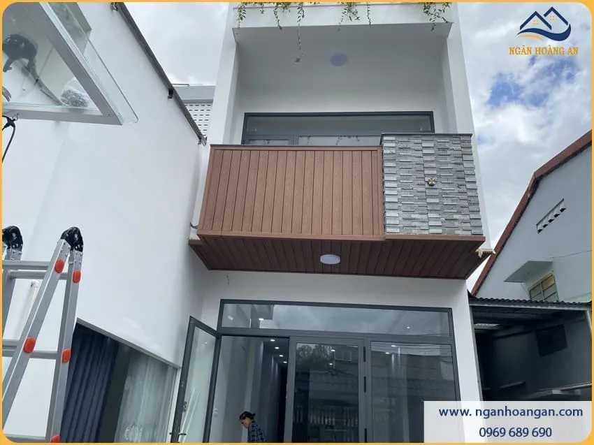 Ốp Tường Nhà Bằng Tấm Ốp Gỗ Nhựa Ngoài Trời Đẹp Cho Nhà Ở Ốp Tường Nhà Bằng Tấm Ốp Gỗ Nhựa Ngoài Trời Đẹp Cho Nhà Ở