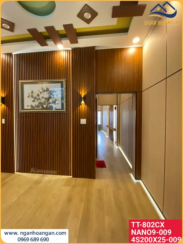Ốp Tường Lam Sóng Nhựa Giả Gỗ Cho Phòng Khách