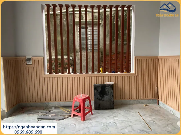 Ốp Tường Lamri Lam Sóng Nhựa Giả Gỗ Tại Quận 5 TPHCM