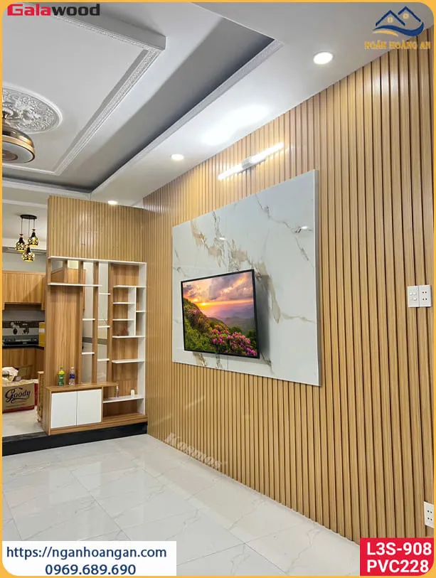 Ốp Tường Vách Tivi Lam Sóng Nhựa Giả Gỗ Tại Quận 7 TPHCM