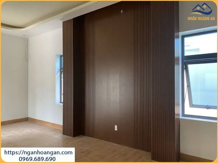 Ốp Vách Tivi Lam Sóng Nano Nhựa Giả Gỗ Tại Quận 8 TPHCM