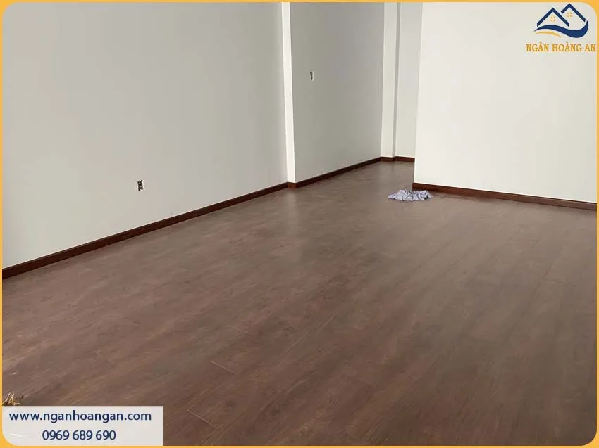 Len Nhựa Vân Gỗ Chân Thật Tạo Nên Một Không Gian Nội Thất Hoàn Hảo