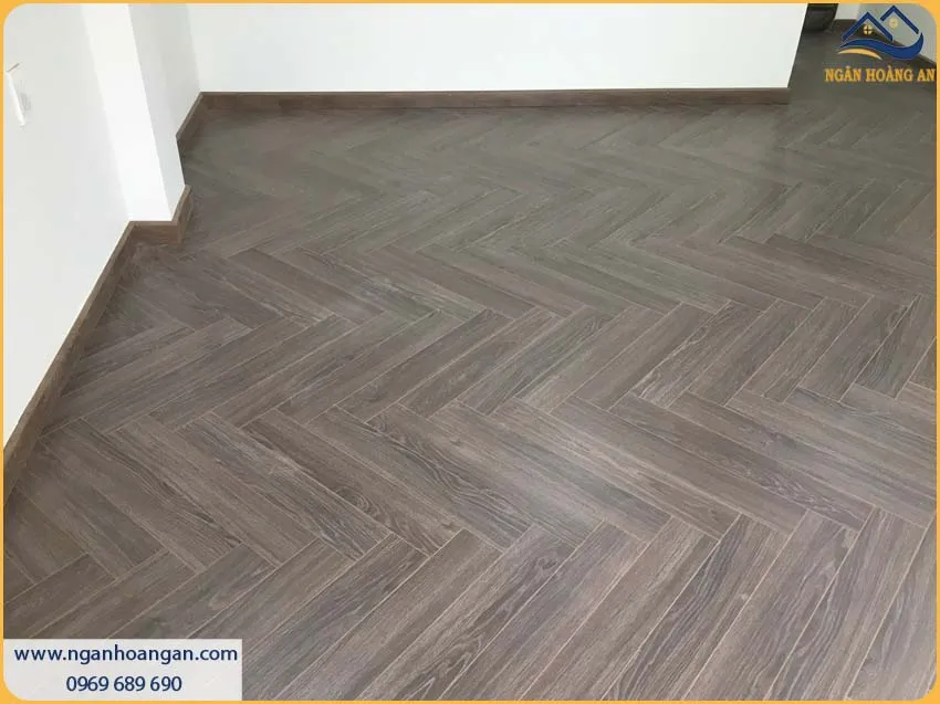 Len Chân Tường Nhựa PVC Có Khả Năng Chống Mối Mọt, Chống Ẩm Móc
