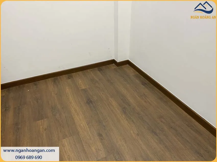 Len Chân Tường Nhựa PVC Có Khả Năng Chống Mối Mọt, Chống Ẩm Móc