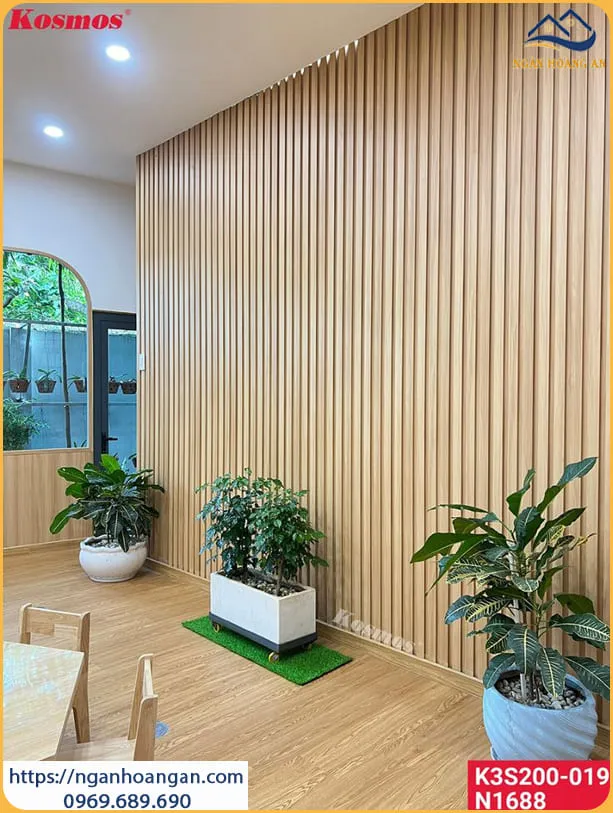 Thi Công Ốp Tường Lam Sóng Nhựa Giả Gỗ Cho Trường Mầm Non Tại Tân Bình Thi Công Ốp Tường Lam Sóng Nhựa Giả Gỗ Cho Trường Mầm Non Tại Tân Bình