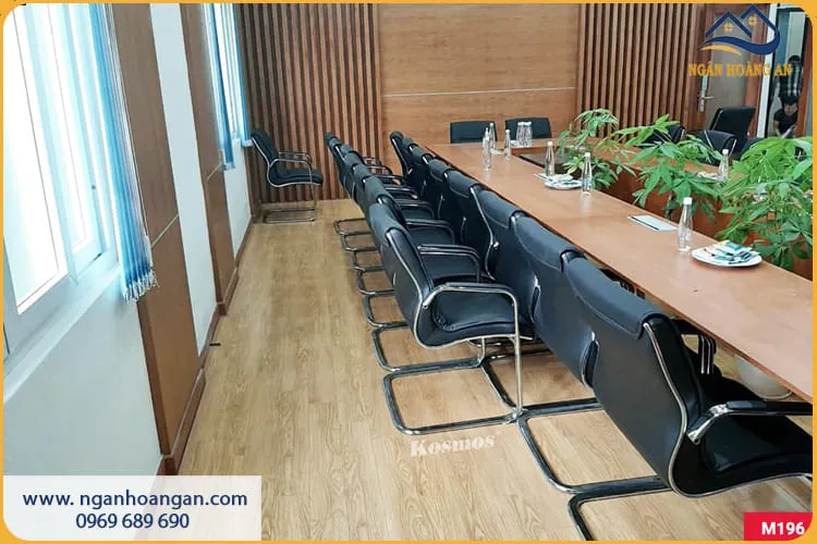 Thi Công Lắp Đặt Sàn Gỗ Giá Rẻ Cho Văn Phòng Công Ty