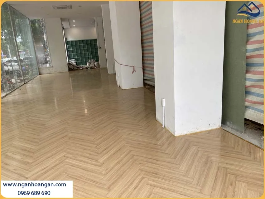 Thi Công Sàn Gỗ Xương Cá Morser Tạo Nên Sự Sang Trọng