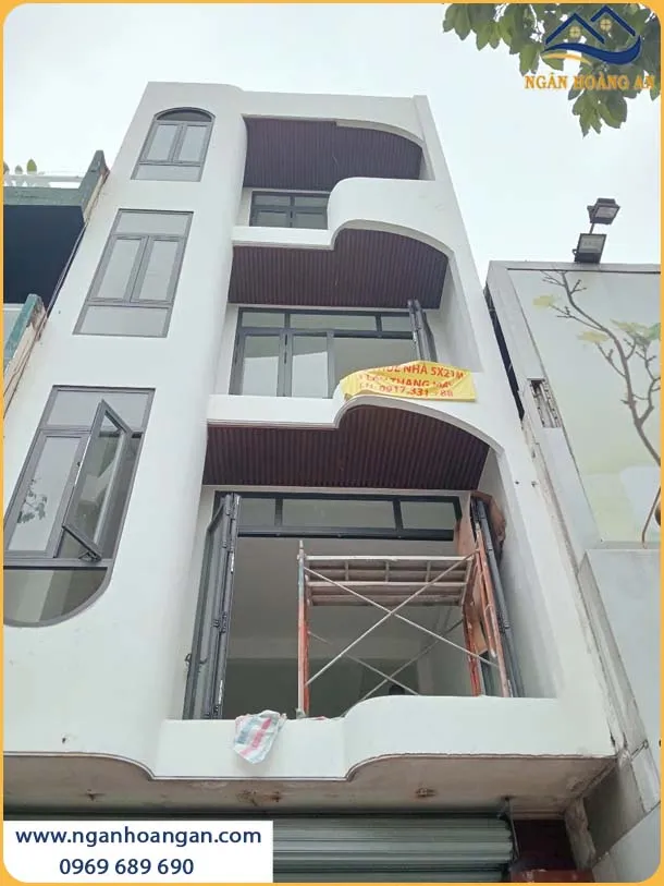 Đội Ngũ Thi Công Tận Tâm Với Từng Chi Tiết Nhỏ Của Công Trình