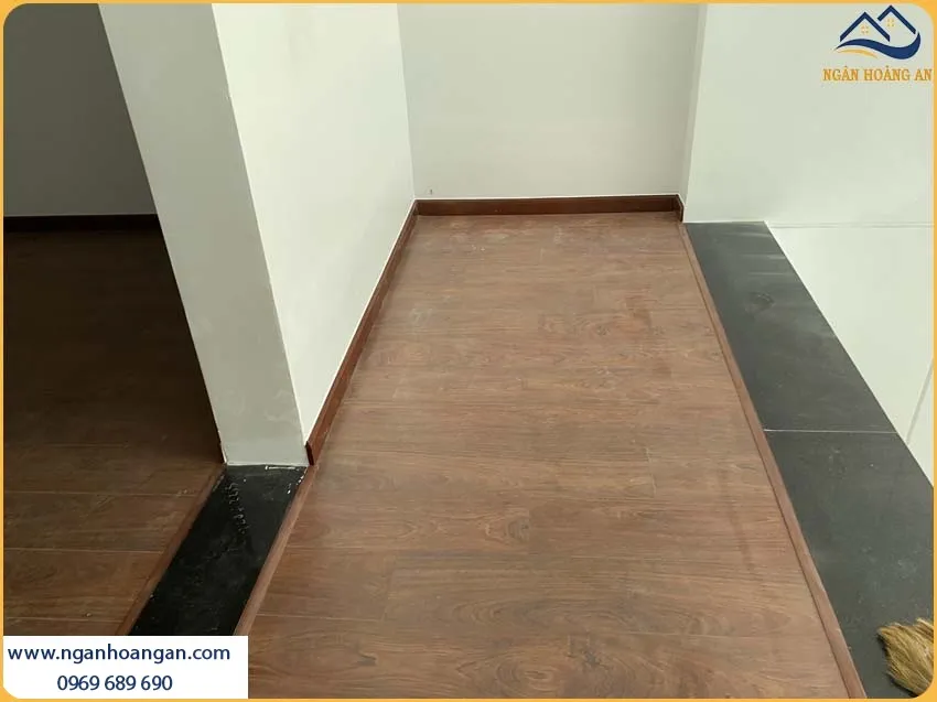 Ngân Hoàng An – Đơn Vị Lắp Đặt Sàn Gỗ Công Nghiệp Binyl TPHCM