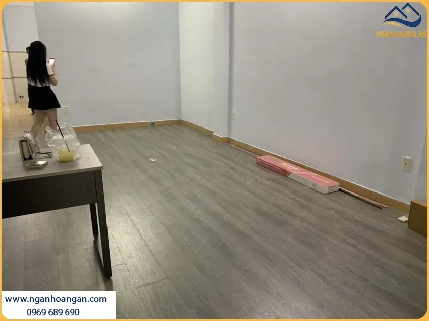 Ngân Hoàng An Là Đại Lý Thi Công Sàn Gỗ Công Nghiệp Kosmos Uy Tín TPHCM