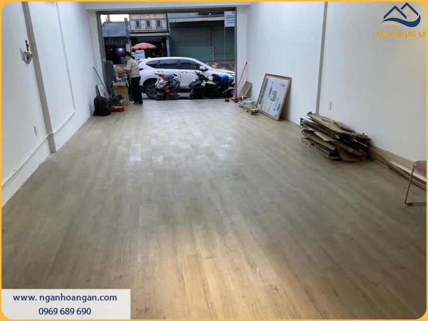 Sàn Nhựa Giả Gỗ Thi Công Nhanh, Có Độ Bền Cao