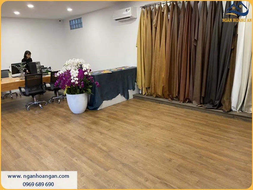 Thi Công Sàn Nhựa Giả Gỗ Chắc Chắn Cho Không Gian