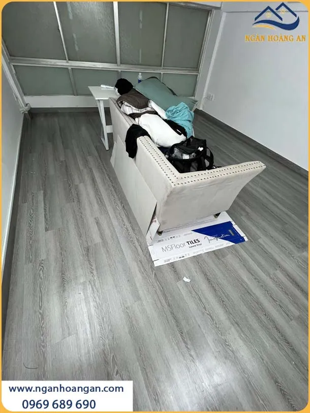 Thi Công Lót Sàn Nhựa Giả Gỗ Là Giải Pháp Lý Tưởng 