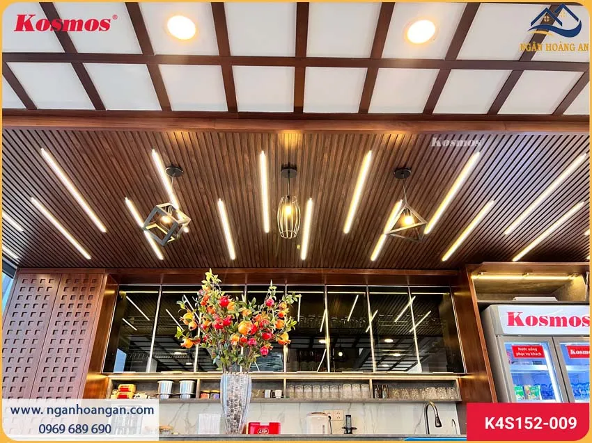 Khách Hàng Tại TPHCM Tin Dùng Lam Sóng Nhựa Giả Gỗ Cho Ốp Trần