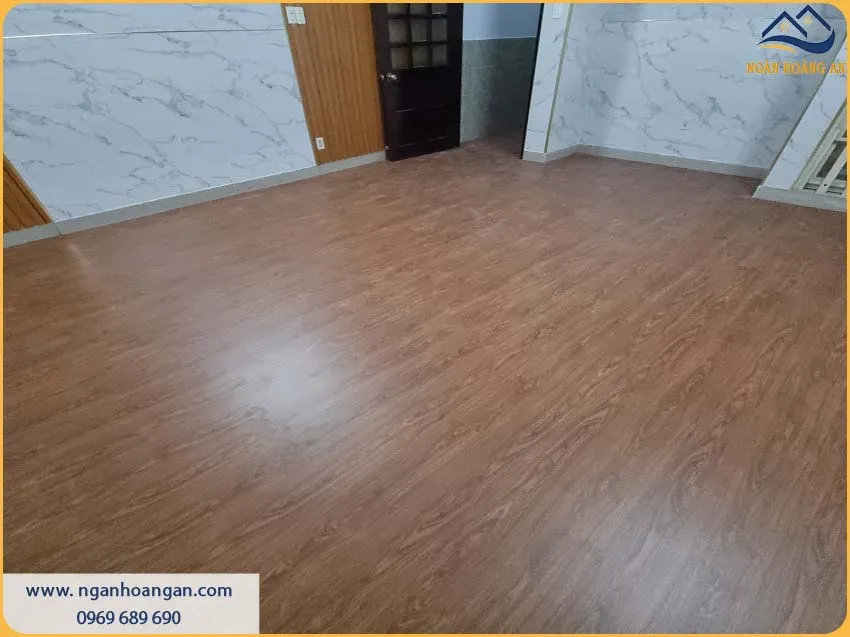 Khách Hàng Tại TPHCM Ưa Chuộng Sàn Nhựa Giả Gỗ Cho Nhà Ở