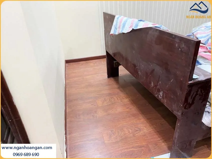 Sàn Gỗ Công Nghiệp Binyl Vân Gỗ Sắc Nét Sang Trọng Cho Nhà Ở