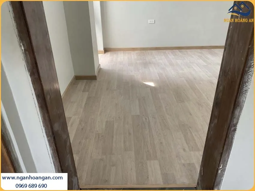 Sàn Nhà Được Lắp Đặt Bởi Sàn Gỗ Công Nghiệp Binyl Độc Đáo