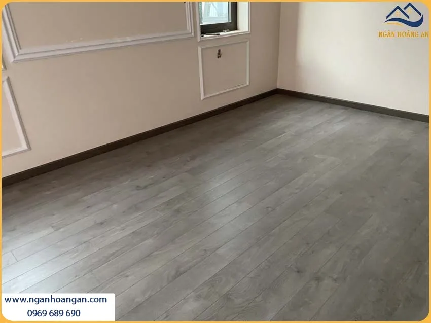 Sàn Gỗ Công Nghiệp Binyl Vân Gỗ Sắc Nét Sang Trọng Cho Nhà Ở