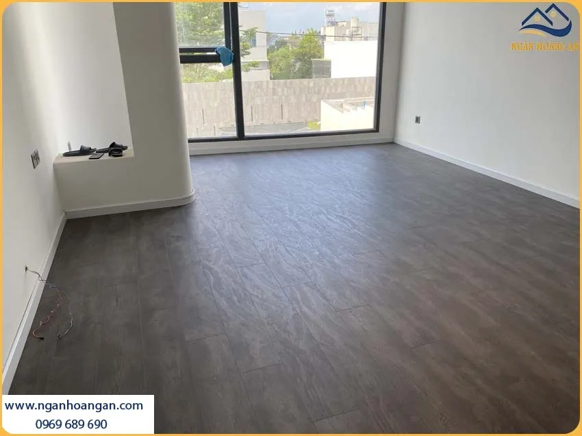 Sàn Gỗ Công Nghiệp Binyl Có Khả Năng Chống Trơn Trượt, Chống Trầy Xước