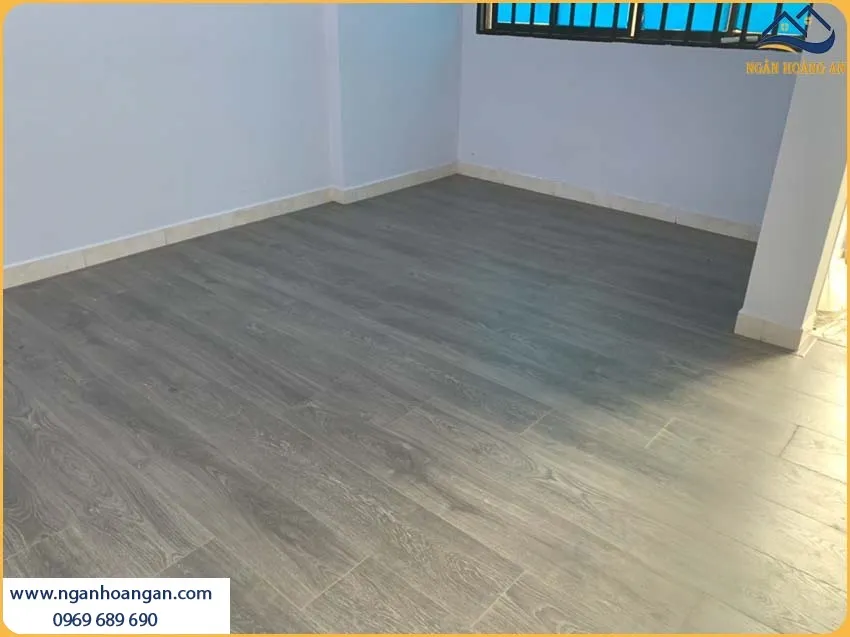Sàn Gỗ Công Nghiệp Kosmos Thi Công Nhanh, Có Độ Bền Cao