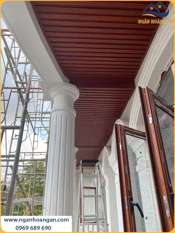 Tấm Nhựa Lam Sóng Nhựa Giả Gỗ Có Khả Năng Cách Âm, Cách Nhiệt Tốt Tấm Nhựa Lam Sóng Nhựa Giả Gỗ Có Khả Năng Cách Âm, Cách Nhiệt Tốt